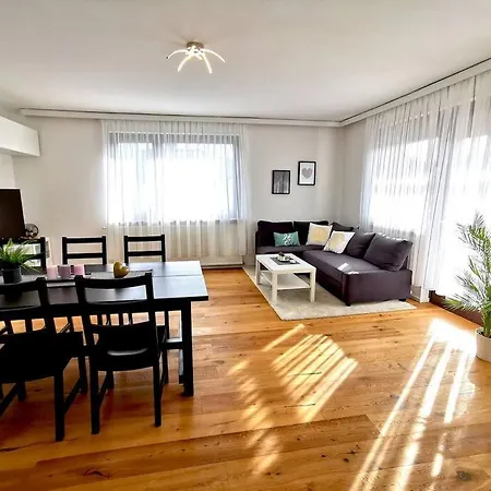 Woerthersee: Gemuetliche * クラーゲンフルト