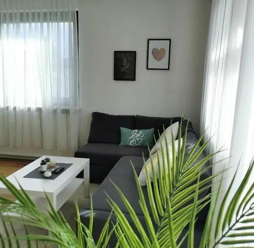 Woerthersee: Gemuetliche * Klagenfurt am Woerthersee